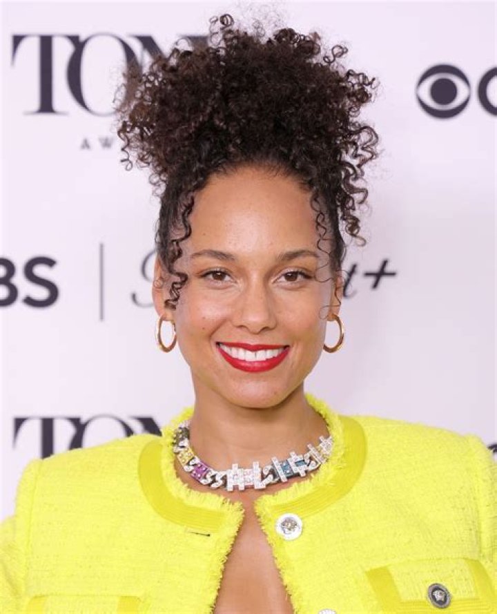 Alicia Keys At The 2015 Billboard Women In Music Honors