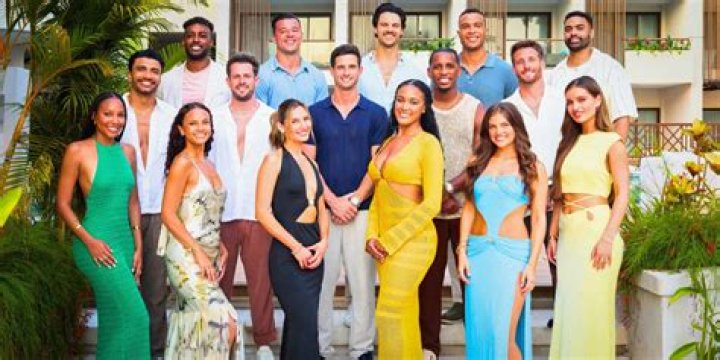 BACHELOR IN PARADISE - "601A" - In the premiere episode of what promises to be another wild ride of "Bachelor in Paradise," our favorite members of Bachelor Nation begin their journey for another chance at finding love at a luxurious Mexico resort, airing MONDAY, AUG. 5 (8:00-10:01 p.m. EDT), on ABC. (ABC/John Fleenor) TAYSHIA ADAMS, SYDNEY LOTUACO, NICOLE LOPEZ-ALVAR