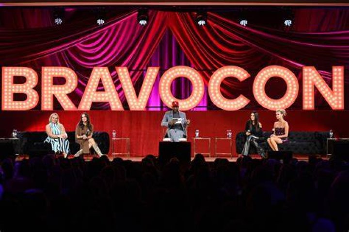 BRAVOCON  Bravo All Stars: OG Housewives Edition Panel at The Grand Ballroom in New York City on Friday, November 15, 2019 -- Pictured: (l-r) Caroline Manzo, Jeana Keough, Kim Richards, Jill Zarin, Adrienne Maloof, Kim Zolciak-Biermann -- (Photo by: Ralph Bavaro/Bravo)