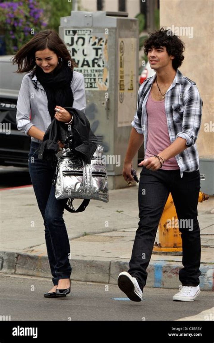 Camilla Belle, Joe Jonas Joe Jonas and Camilla Belle out and about in Los Angeles, America - 03 Jun 2009 Camilla Belle and boyfriend Joe Jonas having lunch at Joan's on 3rd Street in West Hollywood.