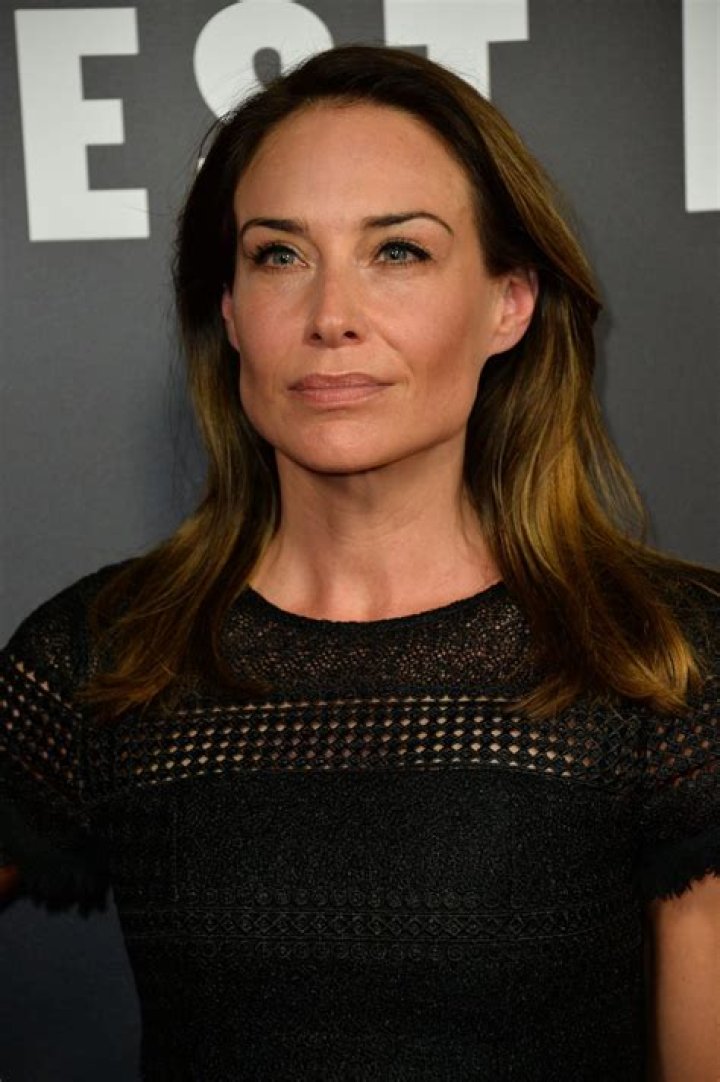 Claire Forlani