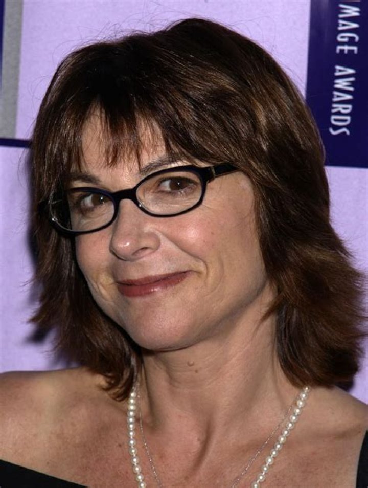 Dinah Manoff Dinah Manoff