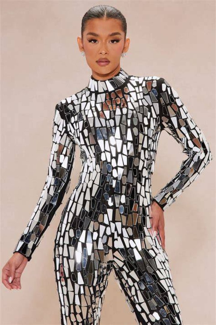 Dolly Parton&rsquo;s Mirrored Jumpsuit