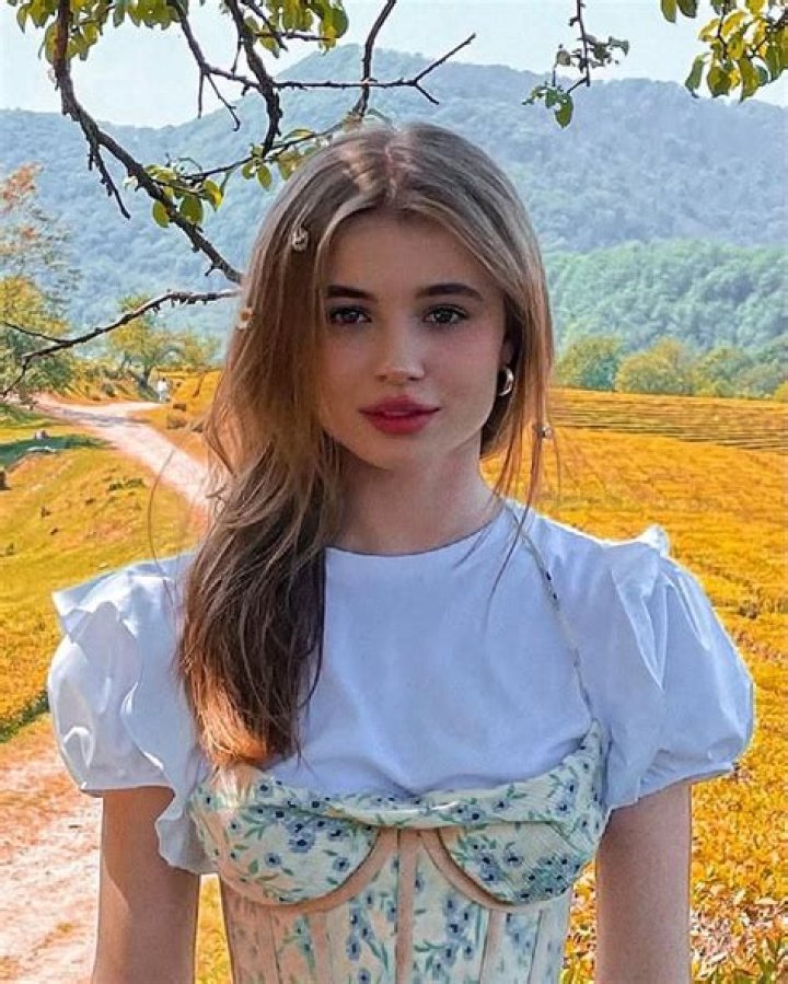 Elizabeth Vasilenko 