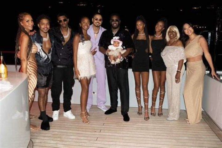 EXCLUSIVE: Diddy seen enjoying the sun with family while vacationing aboard a luxury yacht in St Barts. 03 Jan 2023 Pictured: Twins Jessie and D'Li. Photo credit: Spread Pictures/MEGA TheMegaAgency.com +1 888 505 6342 (Mega Agency TagID: MEGA929981_019.jpg) [Photo via Mega Agency]