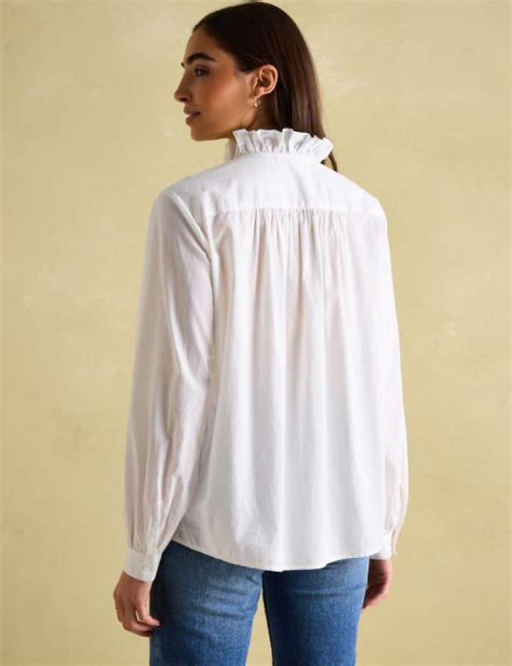 Iuvamia tie knot blouse