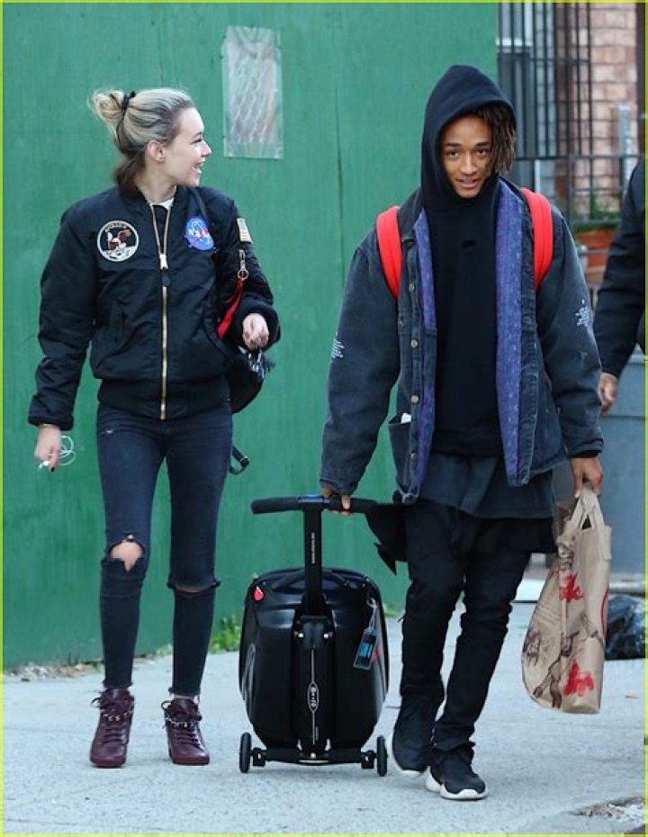 Jaden Smith and Sarah Snyder PDA