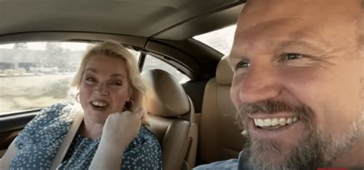 Janelle is in Flagstaff, AZ, on Sister Wives.