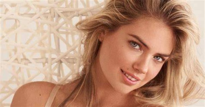 Kate Upton In White Lace