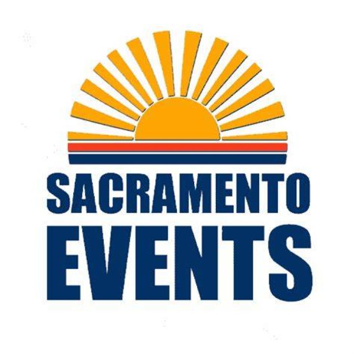 Sacramento, CA - Ashanti shows off her curves and gives a lucky fan a lap dance after she blindfolded him and put him in handcuffs at her concert in Sacramento Pictured: Ashanti BACKGRID USA 26 JULY 2023 USA: +1 310 798 9111 / UK: +44 208 344 2007 / *UK Clients - Pictures Containing Children Please Pixelate Face Prior To Publication*
