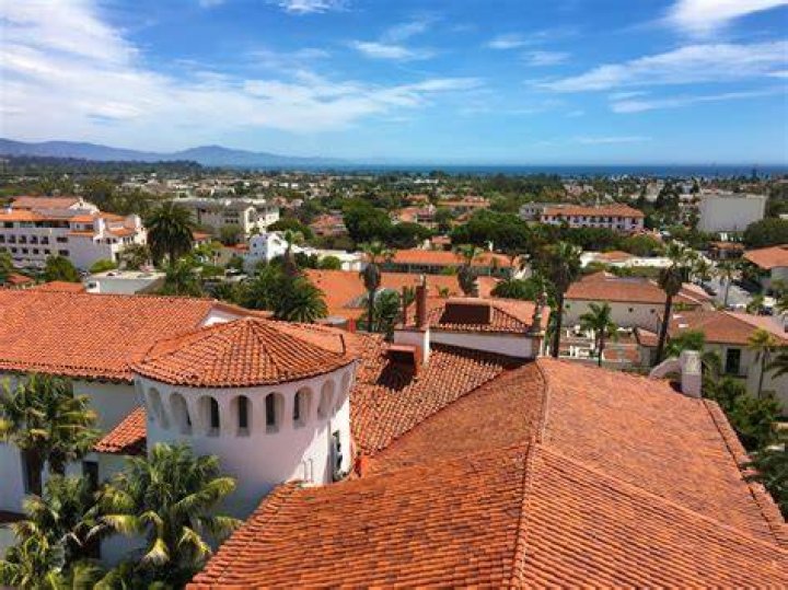 Santa Barbara, CA - *EXCLUSIVE* - **WEB EMBARGO UNTIL 10AM PDT August 10, 2020 ** - The heavily pregnant star sparks the debate - 'should pregnant women be allowed to use disabled parking spots'... The singer stopped to get a bottle of water, among other purchases, leaving her $107,000 Porsche Cayenne GTS in a disabled bay in a shopping center in Santa Barbara. *Shot on August 8, 2020* Pictured: Katy Perry BACKGRID USA 10 AUGUST 2020 USA: +1 310 798 9111 / UK: +44 208 344 2007 / *UK Clients - Pictures Containing Children Please Pixelate Face Prior To Publication*