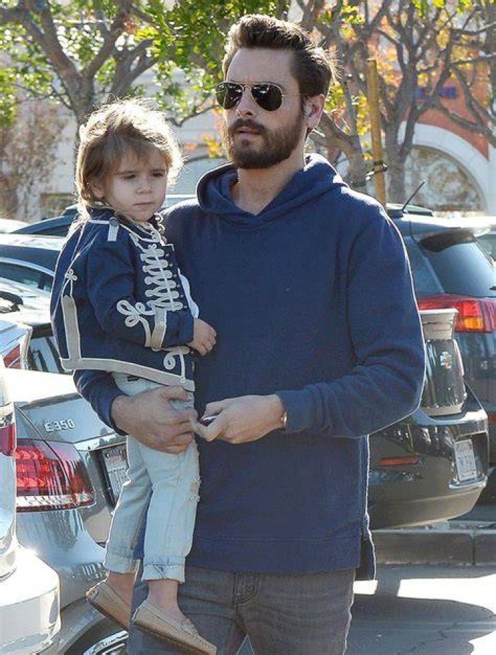 Scott Disick Carrying Penelope Outside