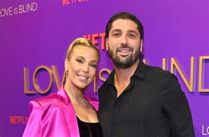 Shaina Hurley pregnant with first baby