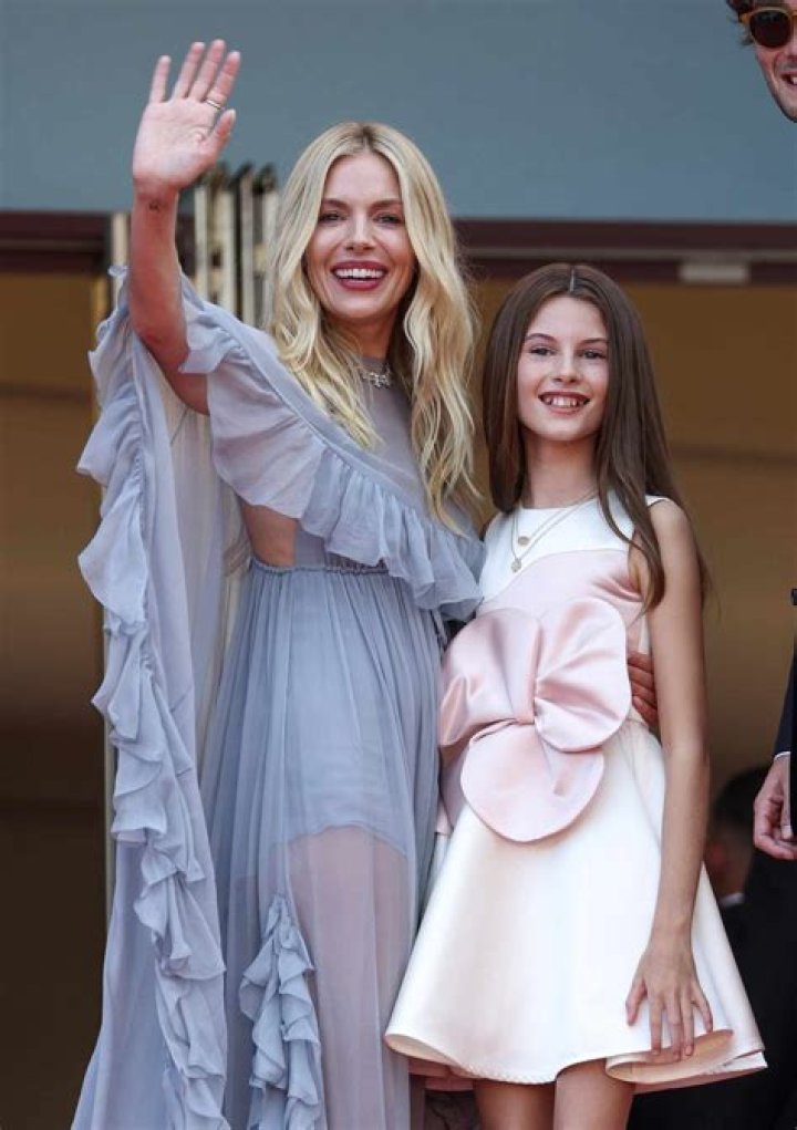 Sienna Miller& Marlowe Sturridge