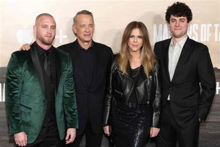 Tom Hanks, Chet Hanks and Rita Wilson 'Extremely Loud and Incredibly Close' film premiere, New York, America - 15 Dec 2011